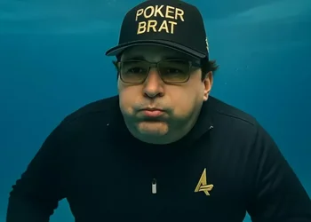 Phil Hellmuth: Playing by Fear, not High-Level Poker Strategy