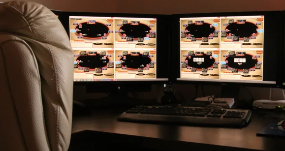 How Long Should You Play Online Poker For in 1 Day?