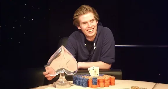 The Most Decent Man in Poker History & Other Poker Social Media News
