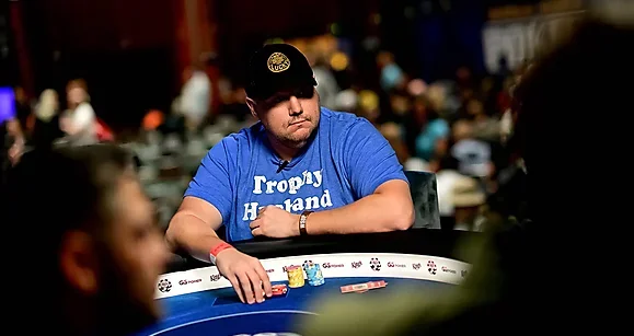 Shaun Deeb Runs Into Quads Twice, Adelstein's Book is Out, & Pads Hates Mystery Bounty
