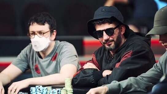 Spin Veteran vs. Old School Regular: Hero Call in the $25k Tournament Final Table