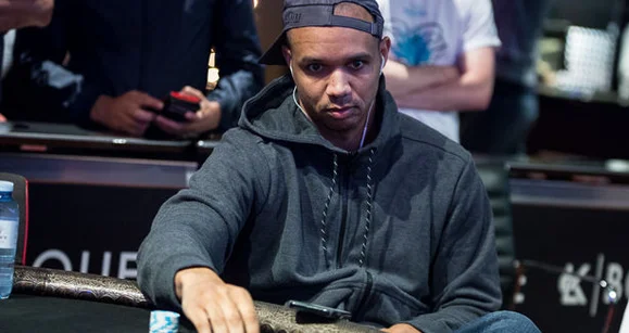 How a Face Can Influence Your Live Poker Decisions