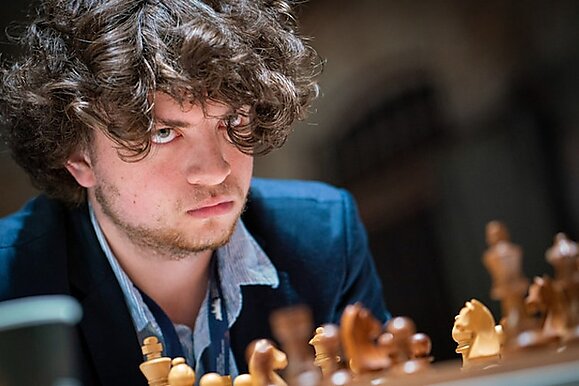 Cheating in Chess: Science vs. Hans Niemann
