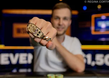 Andrey "Gigaloff" Zhigalov: No Way Back to Hold'em After Limit Poker!