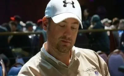 Bounty on Mike Postle, Gambling Lawyer's Trial and Other News