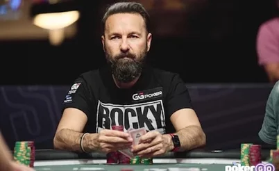 Negreanu's Worst Year: Social Media Review