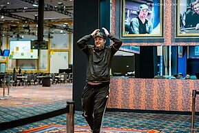Phil Hellmuth Ruined Doyle Brunson Tribute: Social Media at the World Series