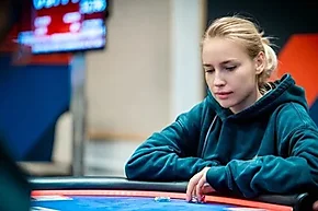 Olga Ermolcheva in the New Show Poker After Dark: Review of Social Media