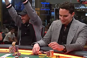 Insane Hands of Hustler Casino Legends On The Felt